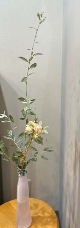 スリフトのディスプレイ生花での店舗装花