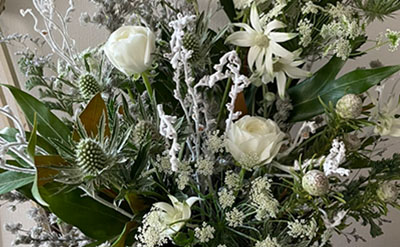 スリフト生花フラワーアレンジメント・スタンドフラワー